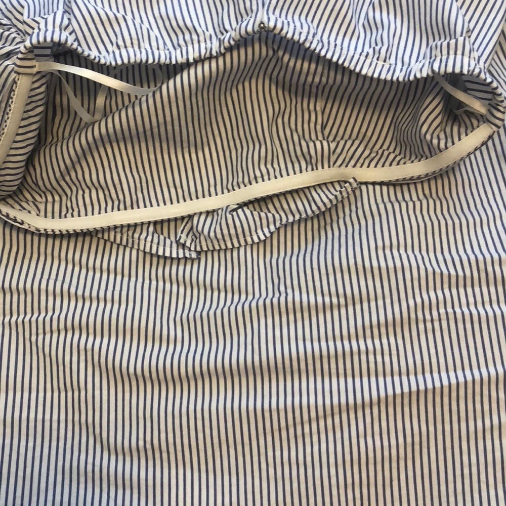 F21 Pinstripe Bow strapless dress 💝 - Picture 3 of 5